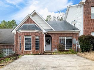 127 Shine Dr, Pelham, AL 35124
