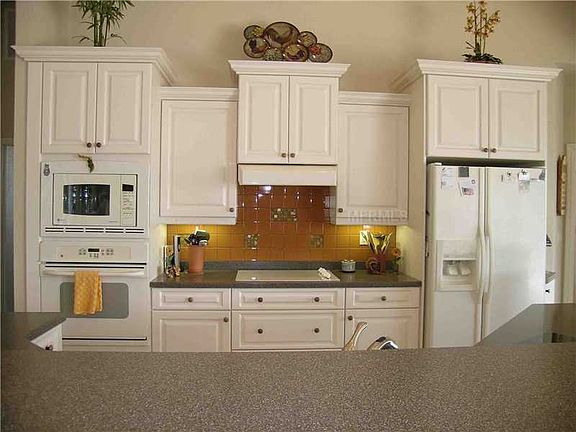 5th image of 2041 Padre Island Dr