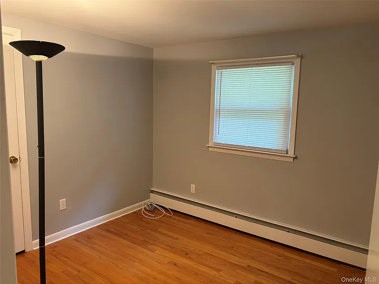 239 Vineyard Ave — Photo 15