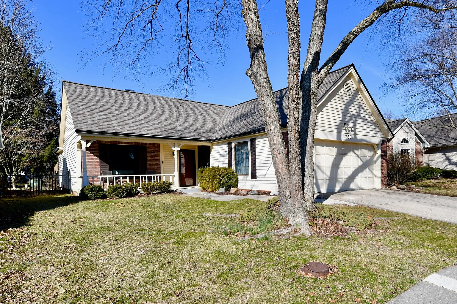 7660 Wickfield Way photo 1