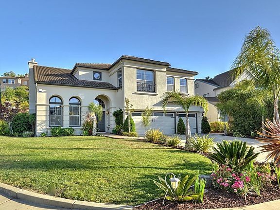 2nd image of 7180 Mountain Hawk Ct