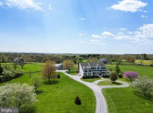 19525 Colchester Rd, Purcellville, VA 20132