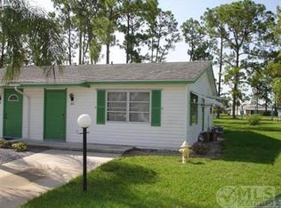20 Pinewood Blvd, Lehigh Acres, FL 33936
