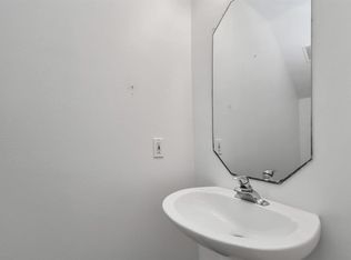 10 Yarrow Ct, Spring, TX 77382