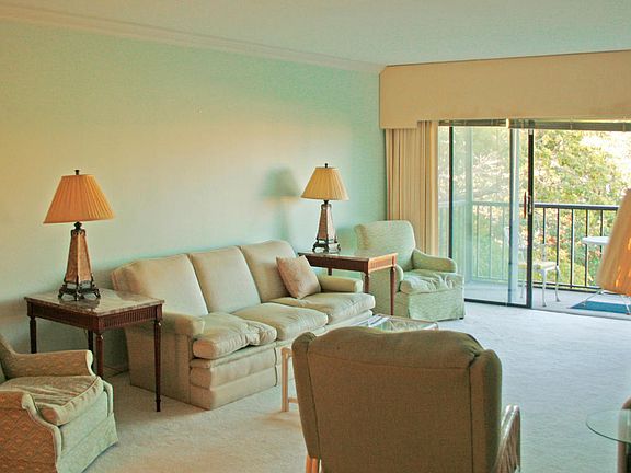 3rd image of 300 N Highway A1a APT N401