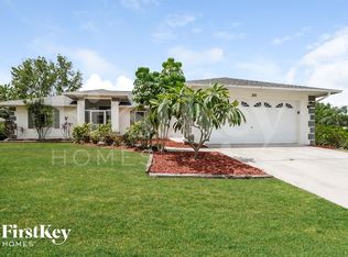 300 SE 16th St, Cape Coral, FL 33990