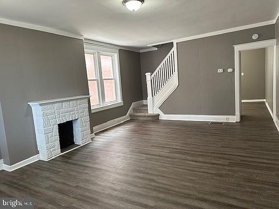 2nd image of 1815 Boas St