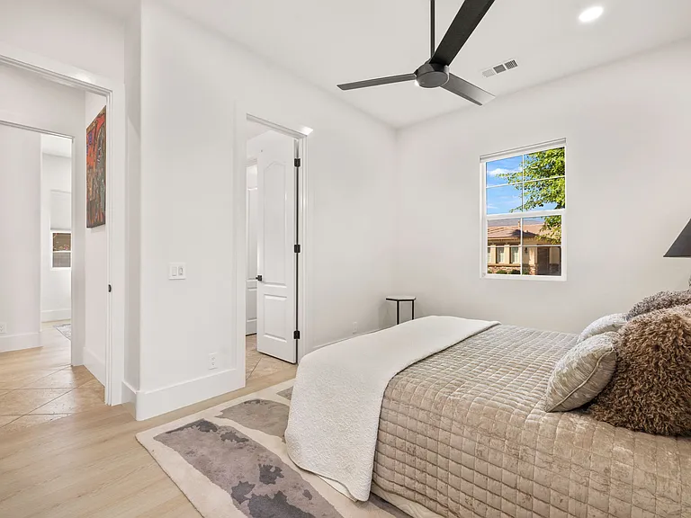 57806 Cantata Dr — Photo 31