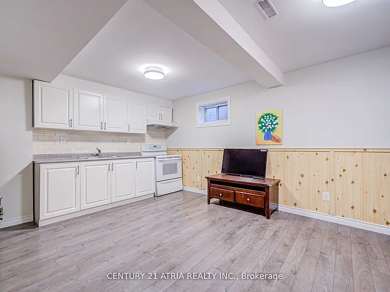 52 Applegate Cres — Photo 28