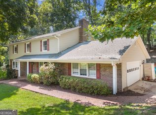 670 NW Harbor Cv, Gainesville, GA 30501