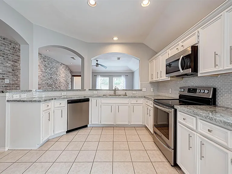 7306 Autumn Aspen Ln — Photo 7