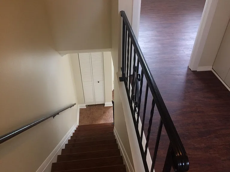 205 Wilson Pl #D — Photo 14