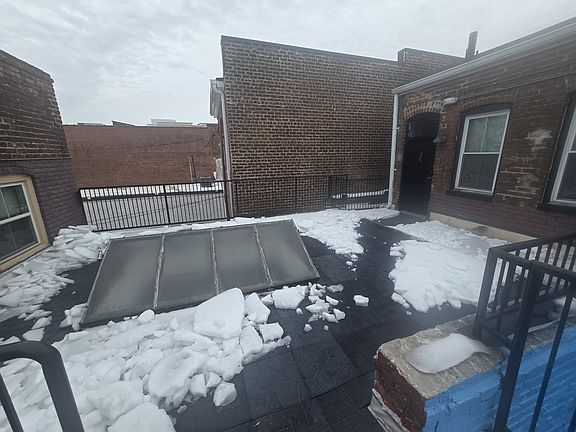 5th image of 301 Goshen St #20D