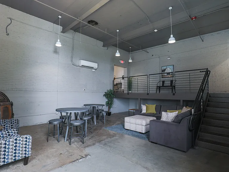 Grey Mill Apartments — Photo 48
