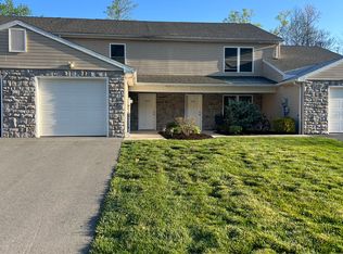 115 Natures Trl #115, Millersburg, PA 17061