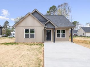 507 W End Blvd, Madison, NC 27025