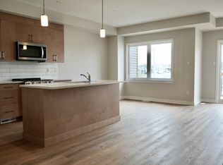 1232 Cope Dr, Ottawa, ON K2S3C4