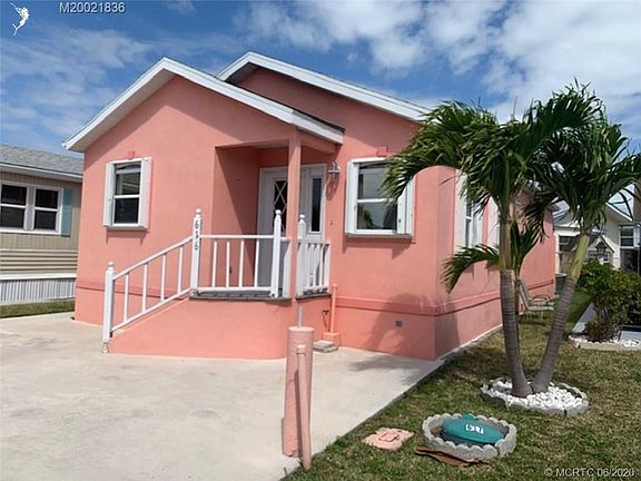 3rd image of 616 Nettles Blvd