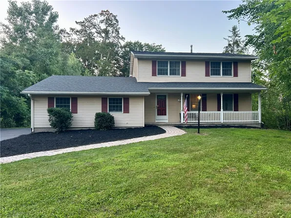 4422 Canal Rd, Spencerport, NY 14559