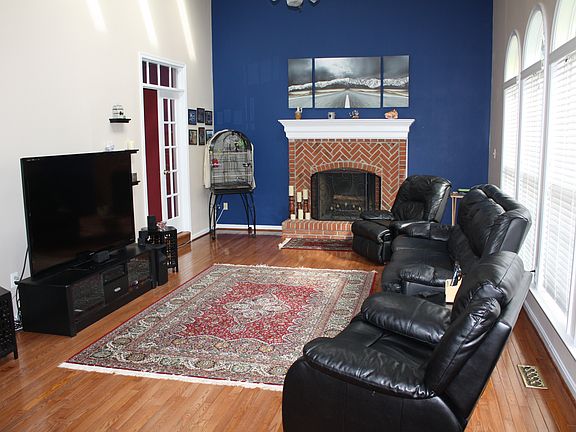 2nd image of 9005 Copperleaf Ln