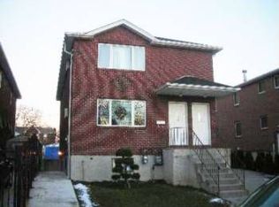 2507 95th St, Flushing, NY 11369
