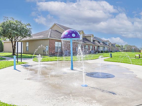 4th image of 8447 Florida Blvd #452a3b415