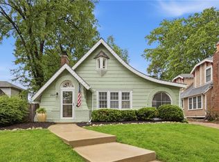 322 E 70th Ter, Kansas City, MO 64113
