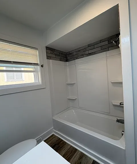 2944 Alger St SE — Photo 7