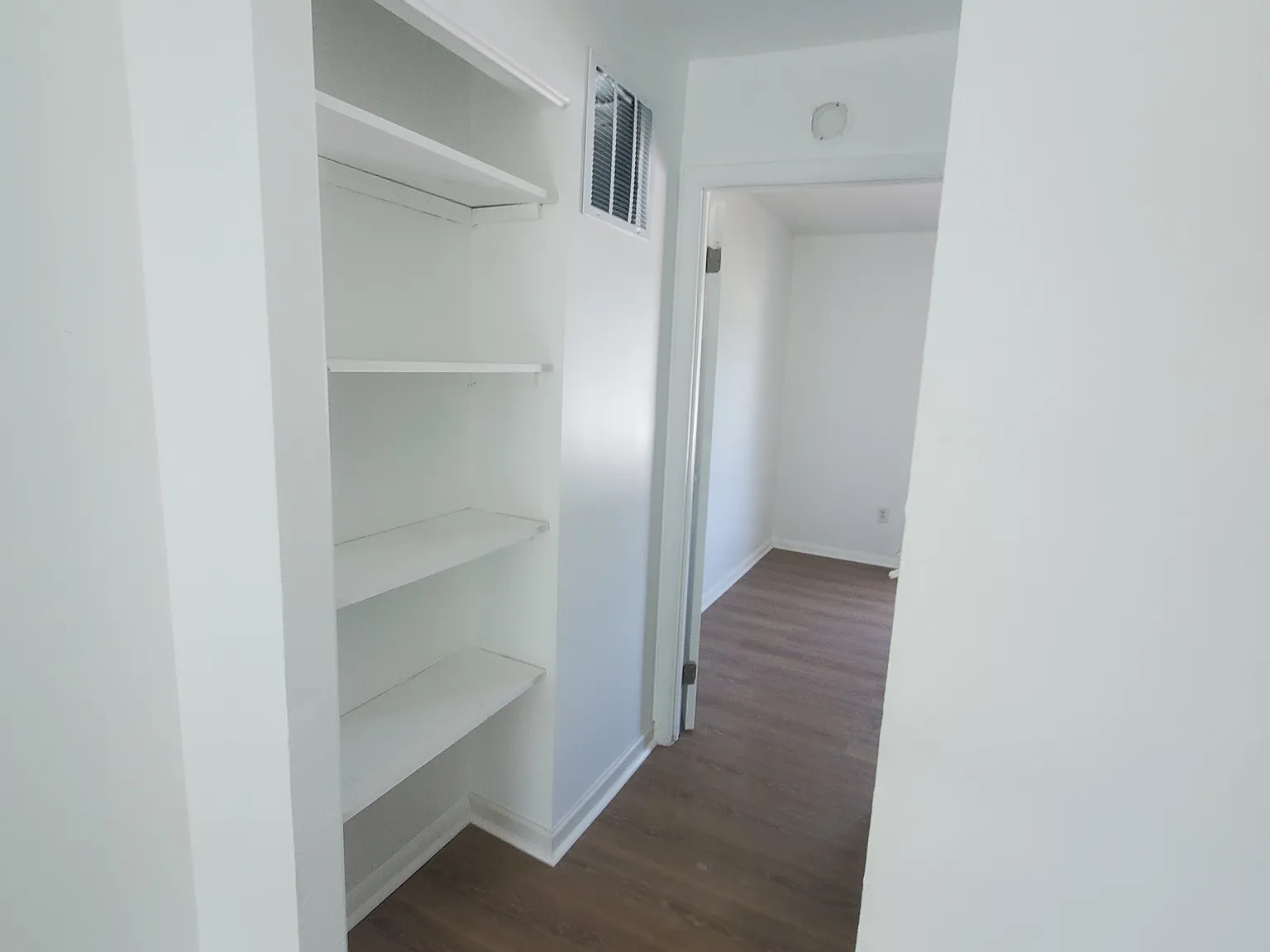 2 bed, 1054 sqft, $1,750 — Photo 1