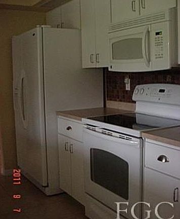 3rd image of 3716 Agualinda Blvd