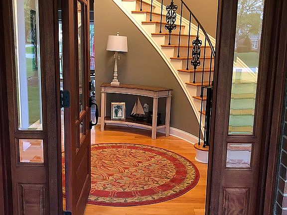 4th image of 60836 Miriam Dr