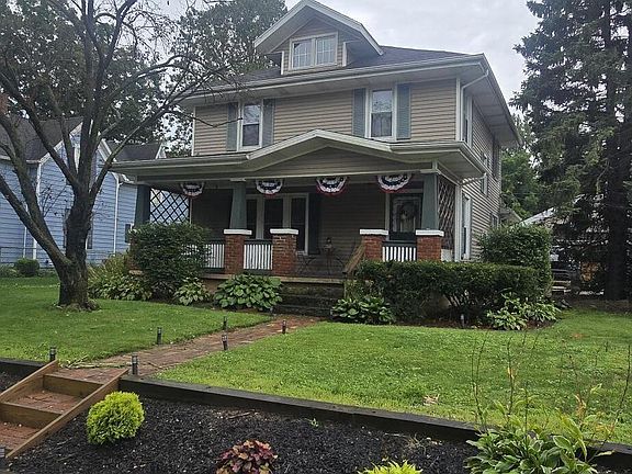 2nd image of 19234 Spring St