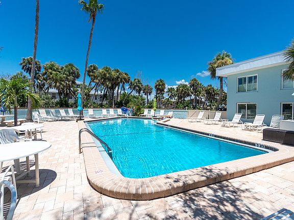 4th image of 5055 N Beach Rd Unit 211