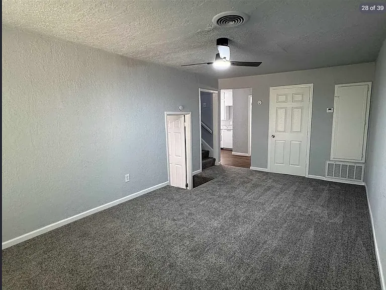 1212 NW Dearborn Ave #3 — Photo 4