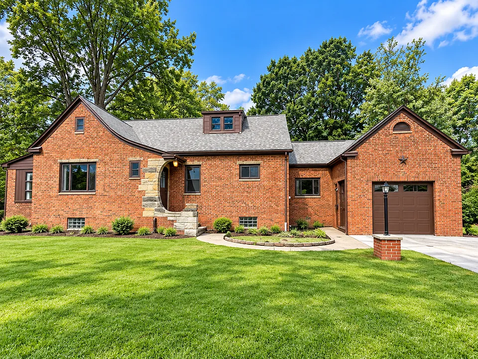 25855 Highland Rd