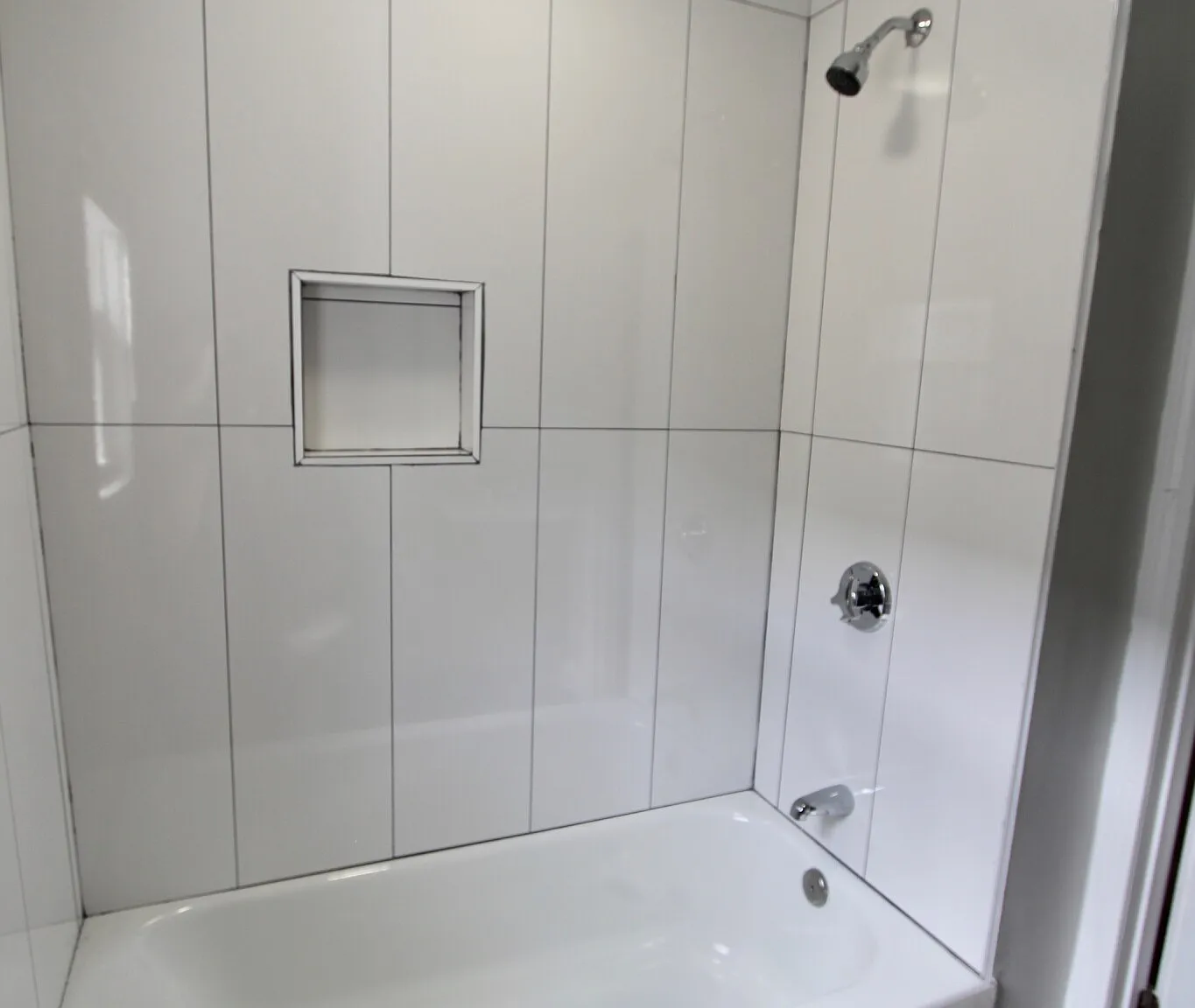 55 Estes Street Apartments — Photo 4
