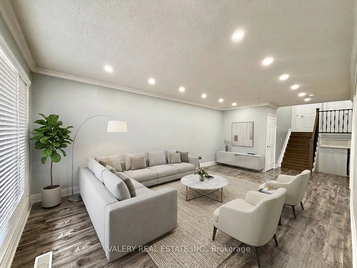 3 bed, $2,600 — Photo 2
