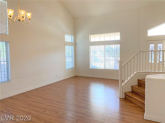 5th image of 8708 Vista Cantera Ct