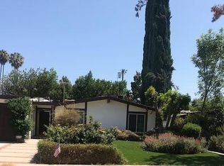 20432 Hamlin St, Winnetka, CA 91306