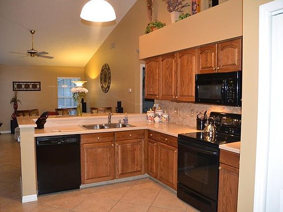 5th image of 15113 Golden Eagle Way
