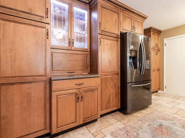 1735 Cedarcroft Dr — Photo 26