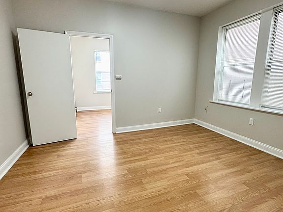 5th image of 332 61st St #33B