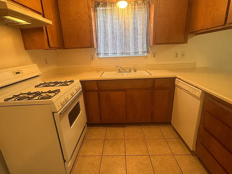 167 Blankenship Ave — Photo 5
