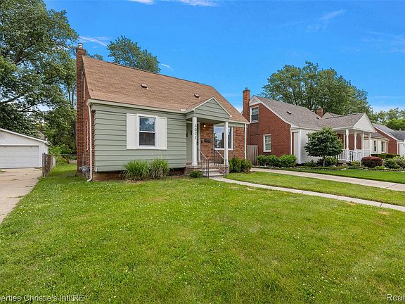 2nd image of 3022 N Blair Ave