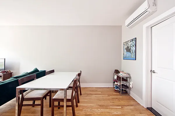 Rented by Douglas Elliman | media 17