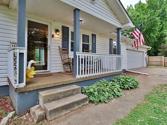 2nd image of 1882 Durhamville Rd
