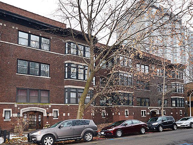 1st image of 701 W Buena Ave #C
