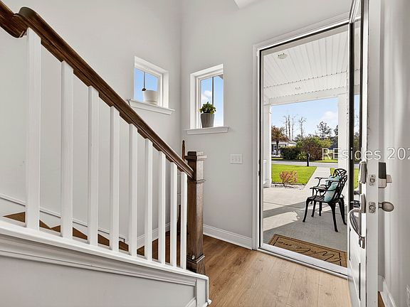 5th image of 1837 Club Way