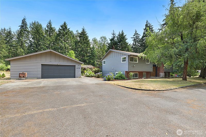 2nd image of 22719 58th Avenue E