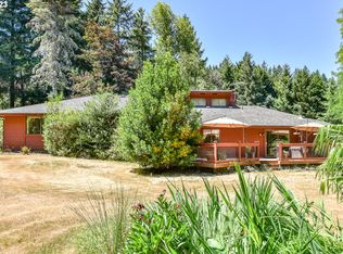 201 Talemena Dr, Cottage Grove, OR 97424